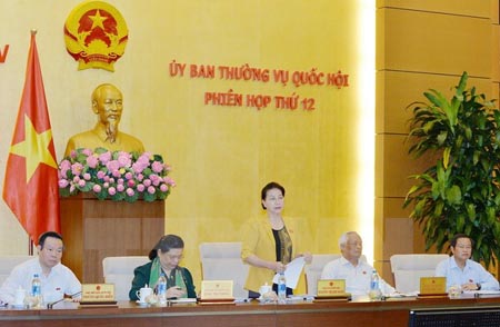 Chủ tịch Quốc hội Nguyễn Thị Kim Ngân chủ trì và phát biểu bế mạc Phiên họp thứ 12 của Ủy ban Thường vụ Quốc hội khóa XIV.